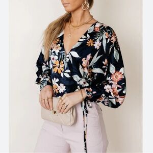NWOT vici blue floral stain long sleeve blouse XS